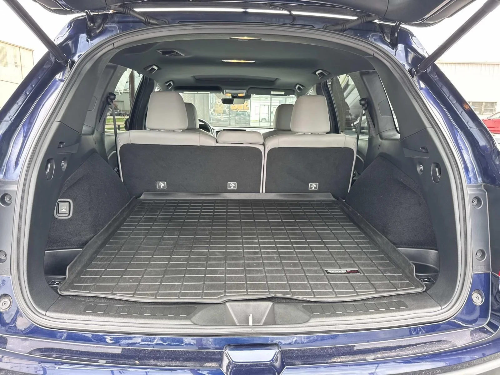 Used 2020 Blue Honda EX-L image 8