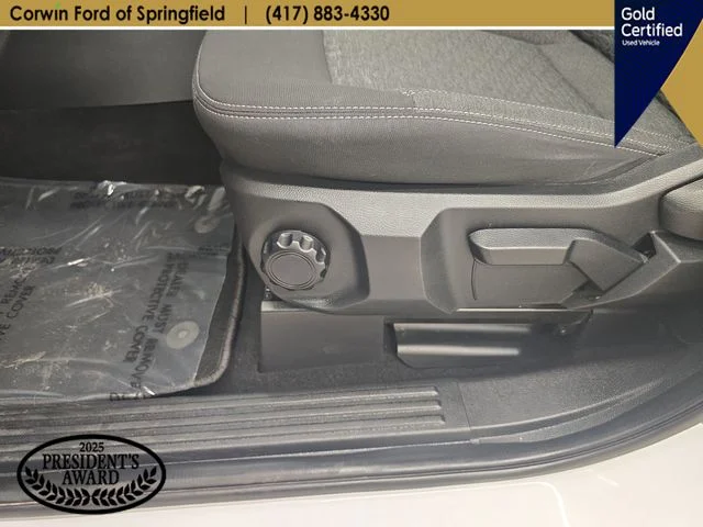 Used 2024 Oxford White Ford XLT image 34