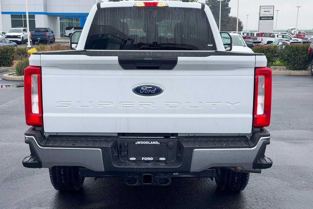 New 2026 Oxford White Ford F-250® XLT image 13