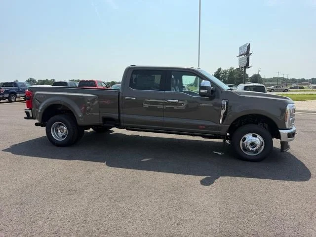 New 2026 Marsh Gray Ford F-350® King Ranch® image 27
