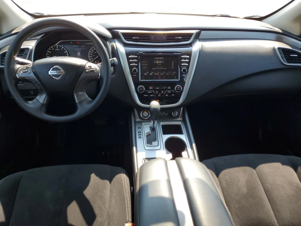 Used 2020 White Nissan S image 28