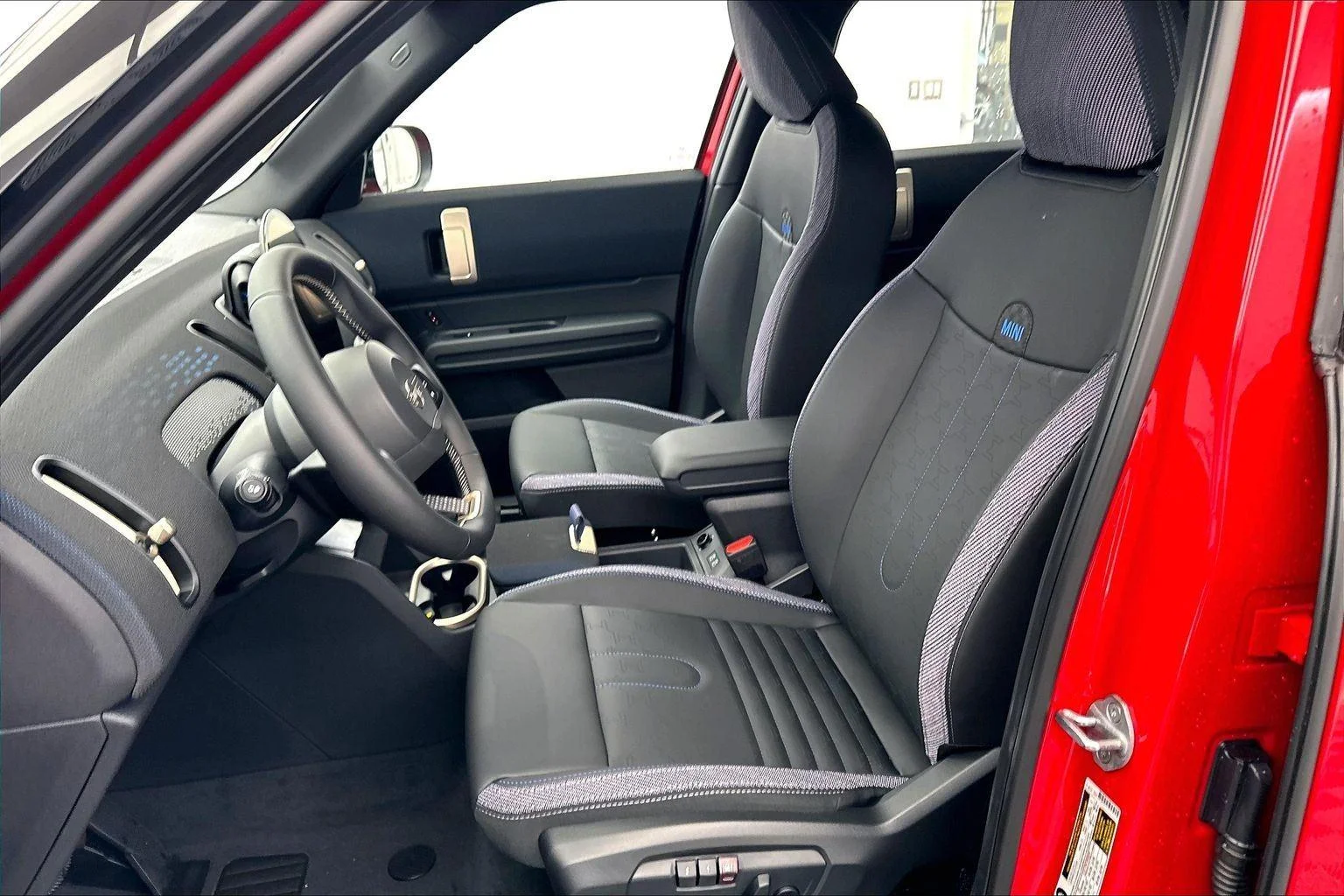 New 2027 Chili Red II MINI Signature Plus image 22
