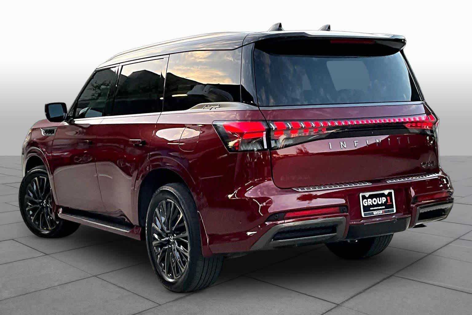 Used 2025 Coulis Red/Black Obsidian INFINITI AUTOGRAPH image 12