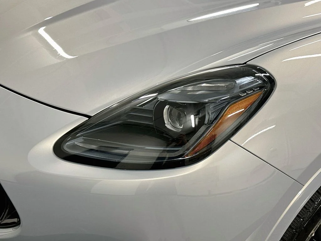 Used 2023  Maserati Modena image 32
