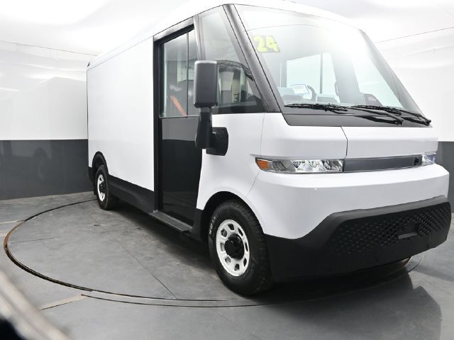 Used 2024 White BrightDrop  image 37