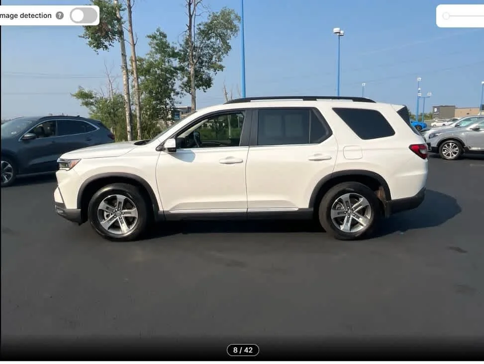 Used 2023 Honda Pilot EX-L with VIN 5FNYG2H42PB011742 for sale in Brooklyn Park, Minnesota