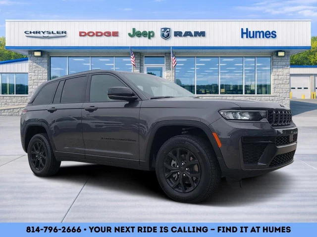 2026 Jeep Grand Cherokee Laredo Altitude