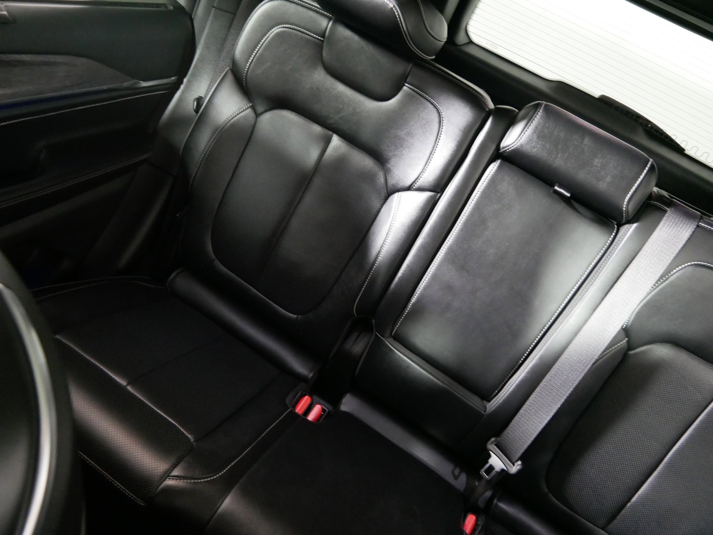 2022 Jeep Grand Cherokee Overland - Photo 12