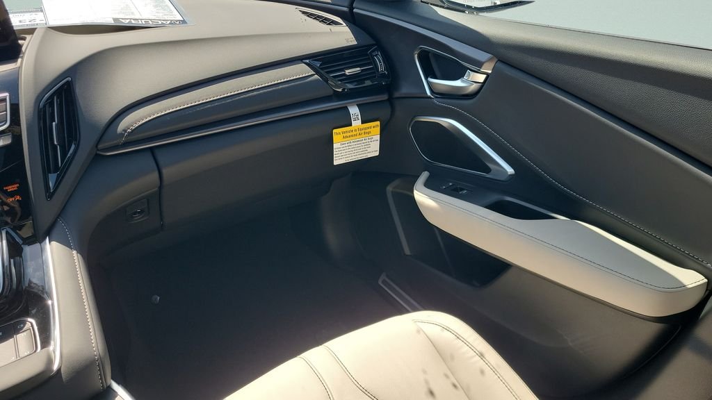 New 2026 Platinum White Pearl Acura Base image 13
