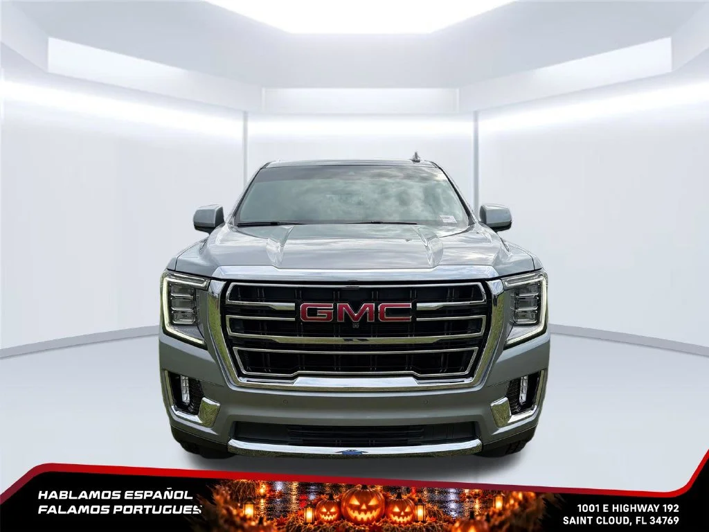 Used 2024 Sterling Metallic GMC SLT image 8