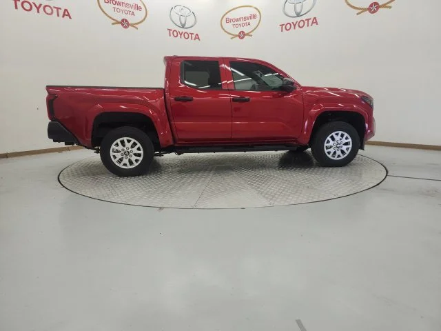 Used 2026 Red Toyota SR image 3