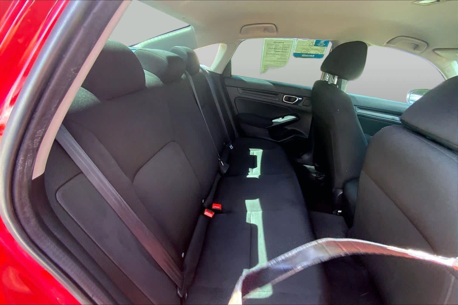 Used 2022 Rallye Red Honda LX image 19