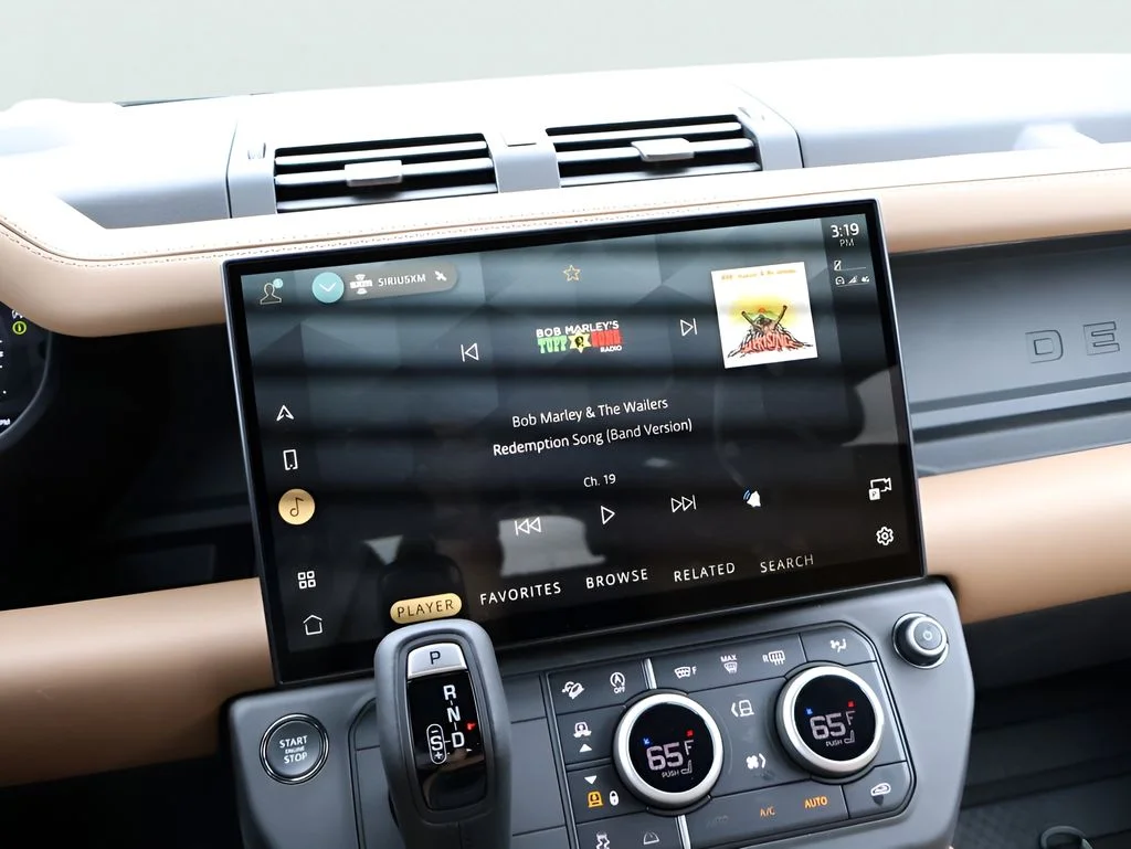 New 2026 Fuji White Land Rover S image 20