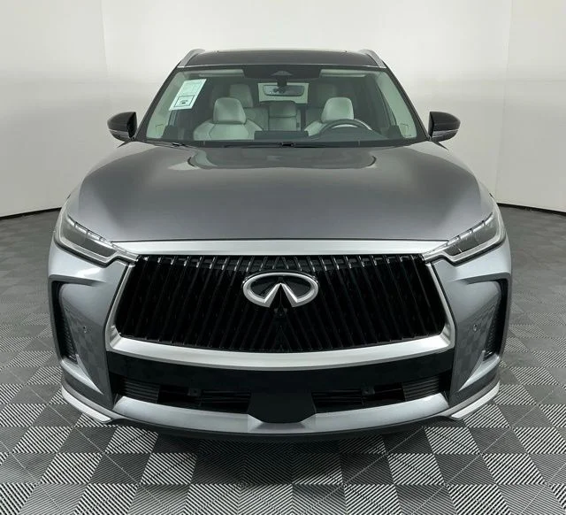 New 2027 Graphite Shadow INFINITI LUXE image 2