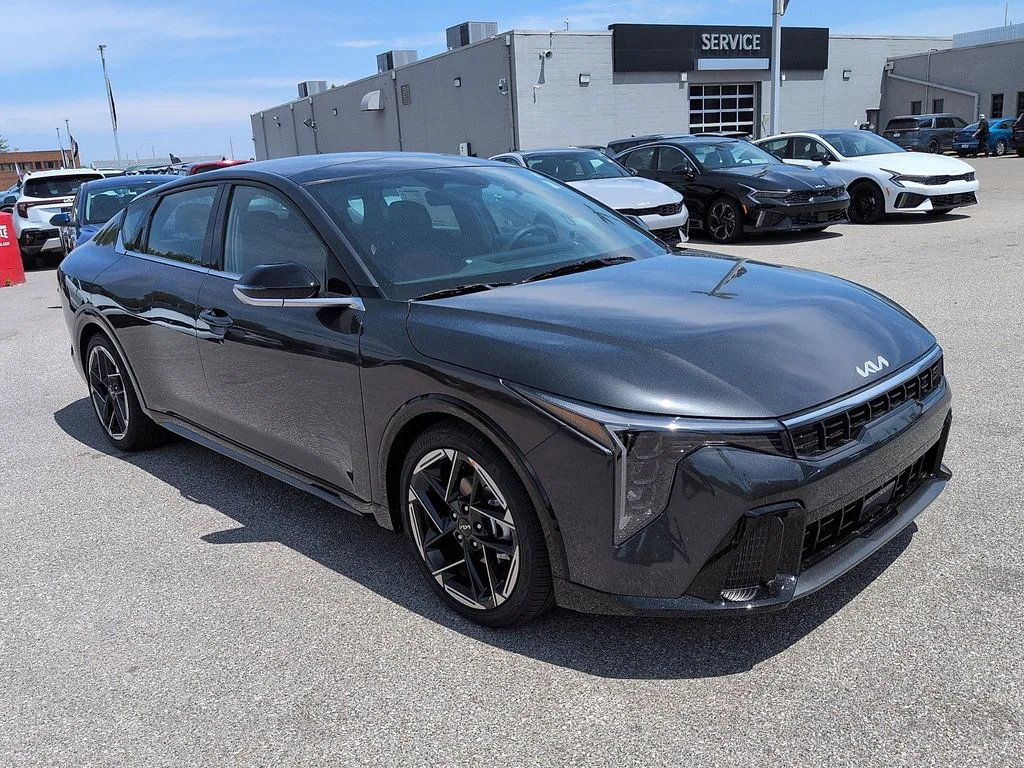 2026 Kia K4 GT-Line AT's photo