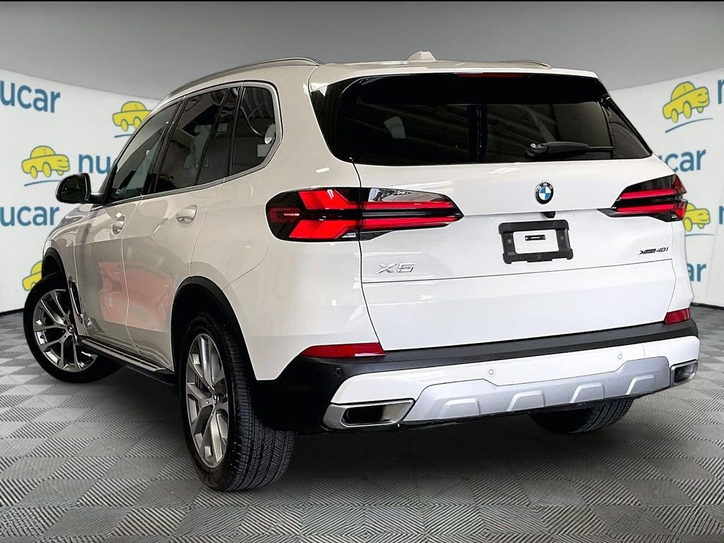 Used 2026 White BMW xDrive40i image 4