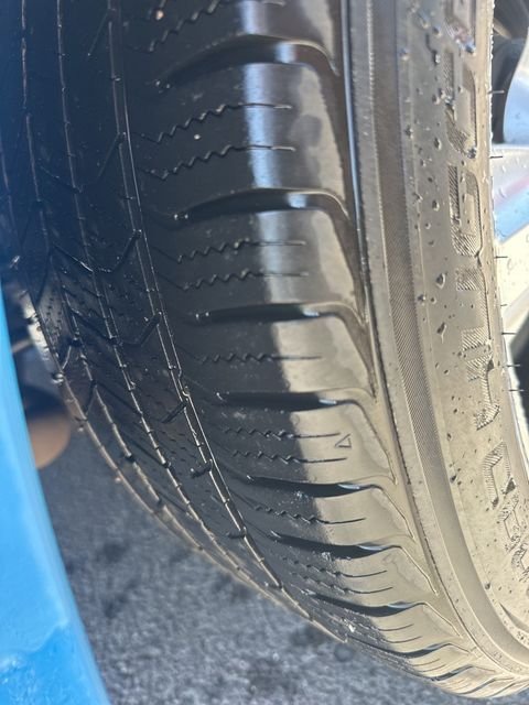 Used 2017 Blue Ford V6 image 6