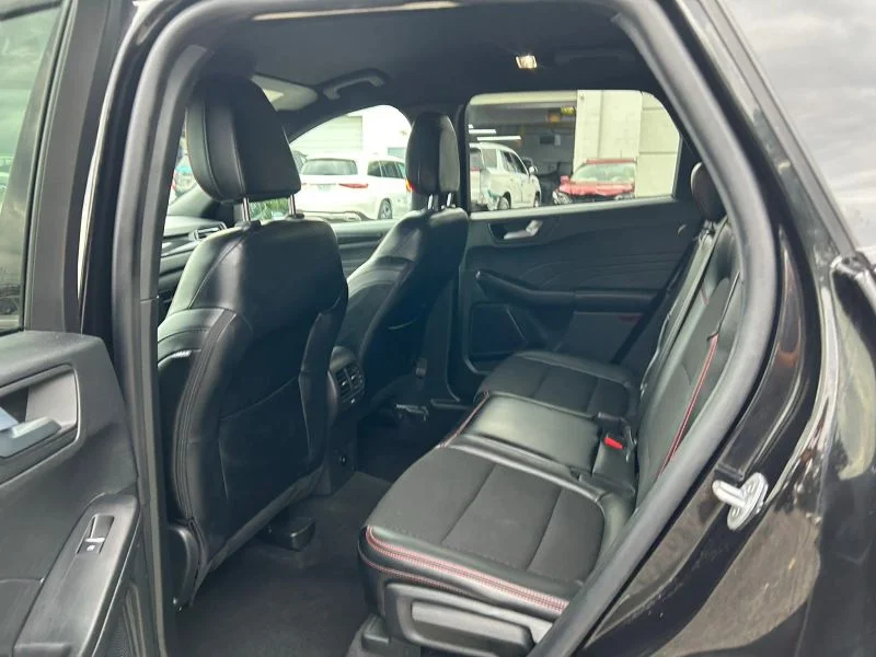 Used 2025 Black Ford ST-Line Sport Utility 4D image 34