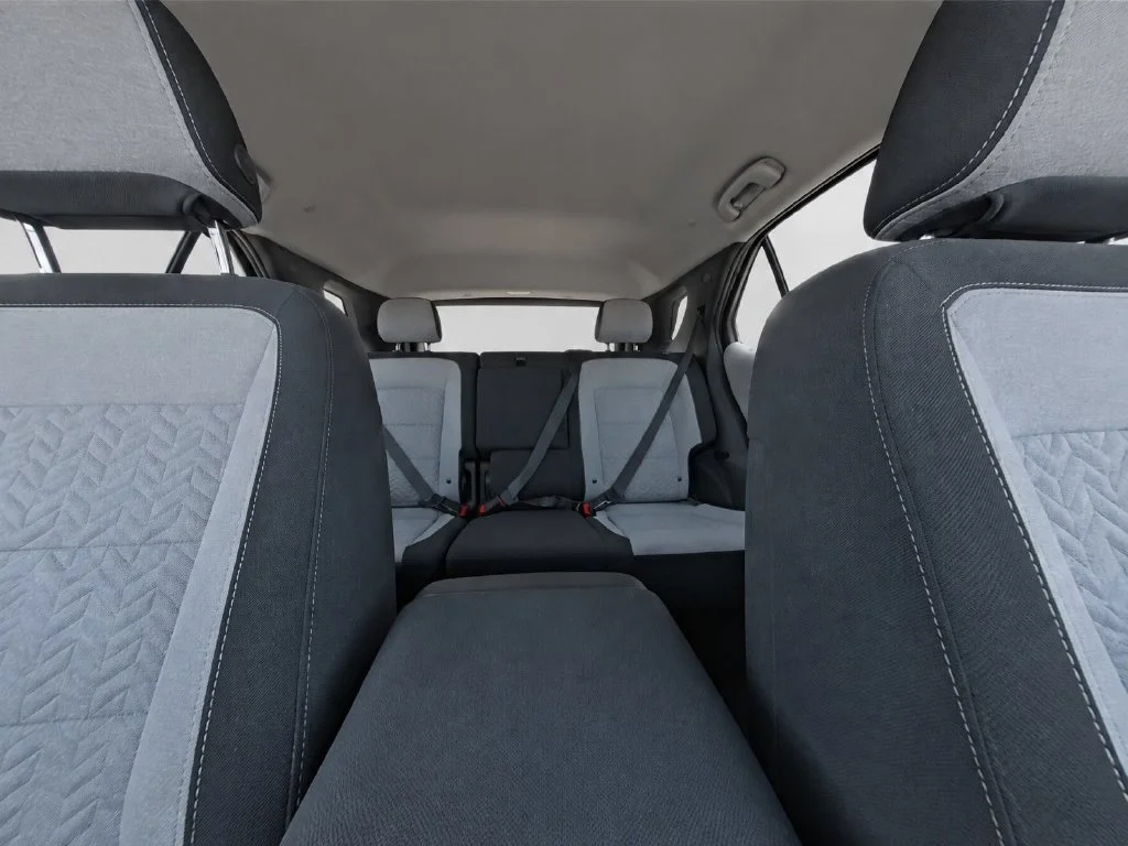 Used 2024 White Chevrolet LS image 17