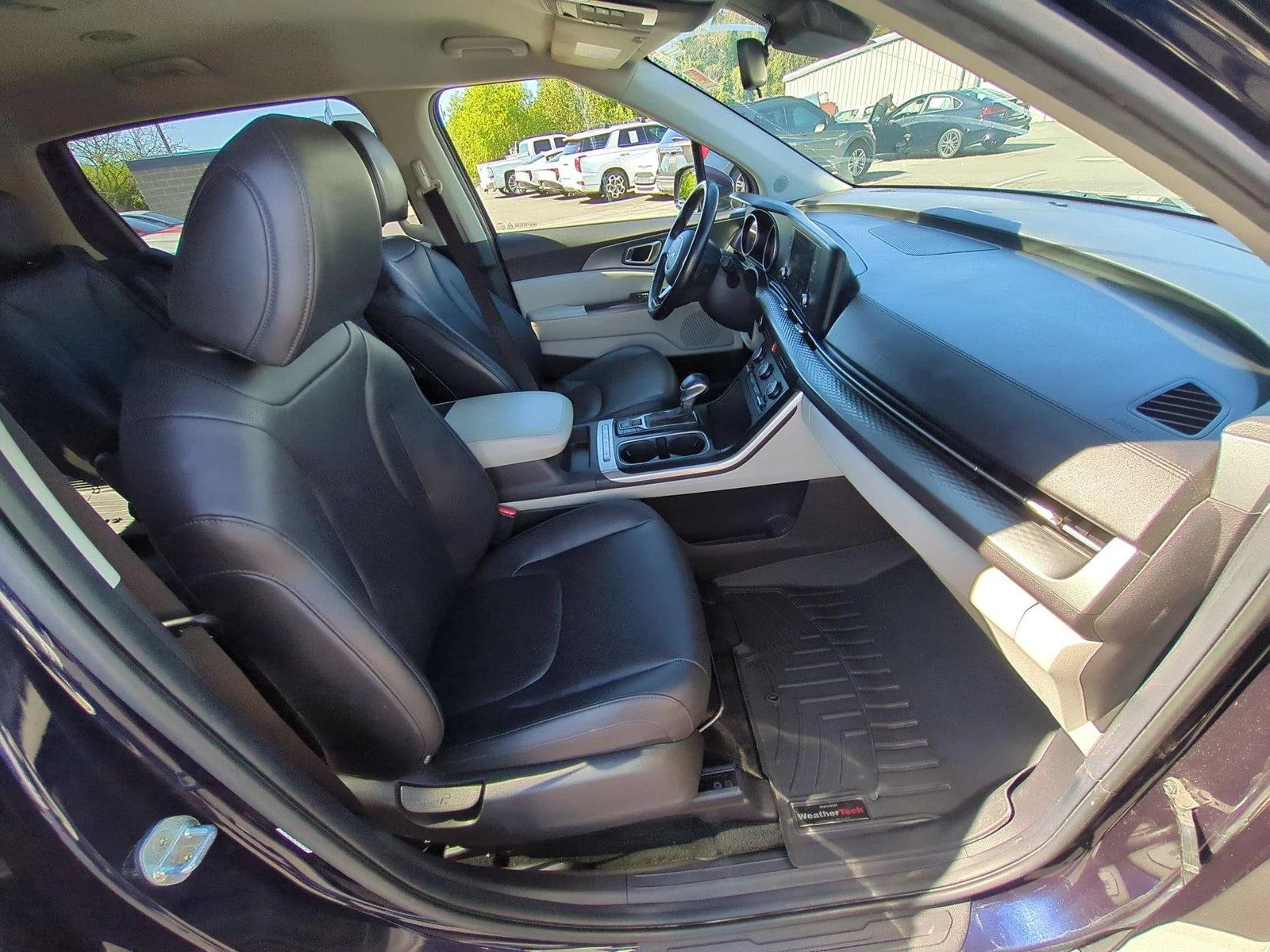 Used 2022 Deep Chroma Blue Kia LXS image 36