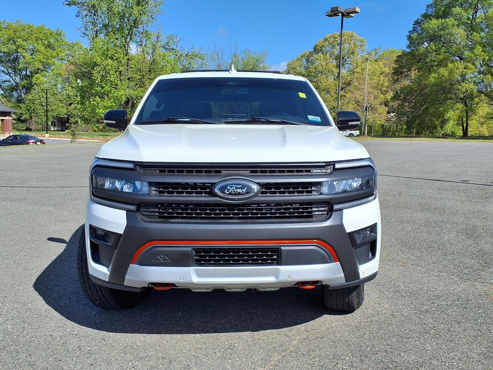Used 2022 Star White Metallic Tri-Coat FORD TIMBER image 9