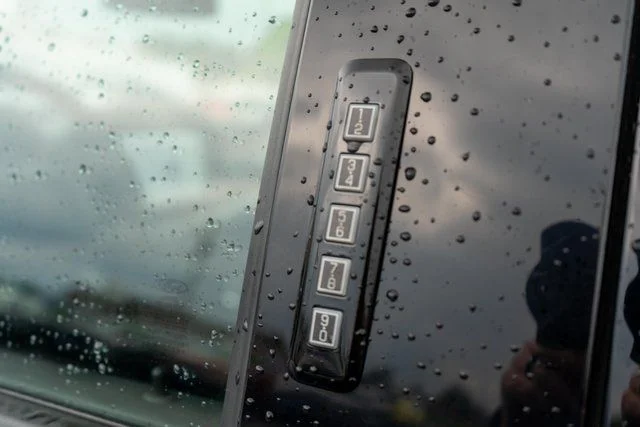 Used 2023 Blue Ford XLT image 14