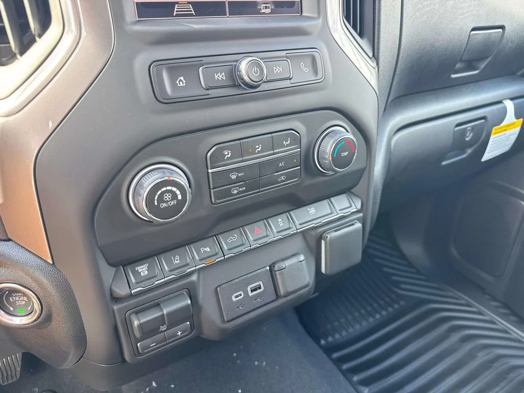 2026 Chevrolet Silverado 2500 HD Custom - Photo 37