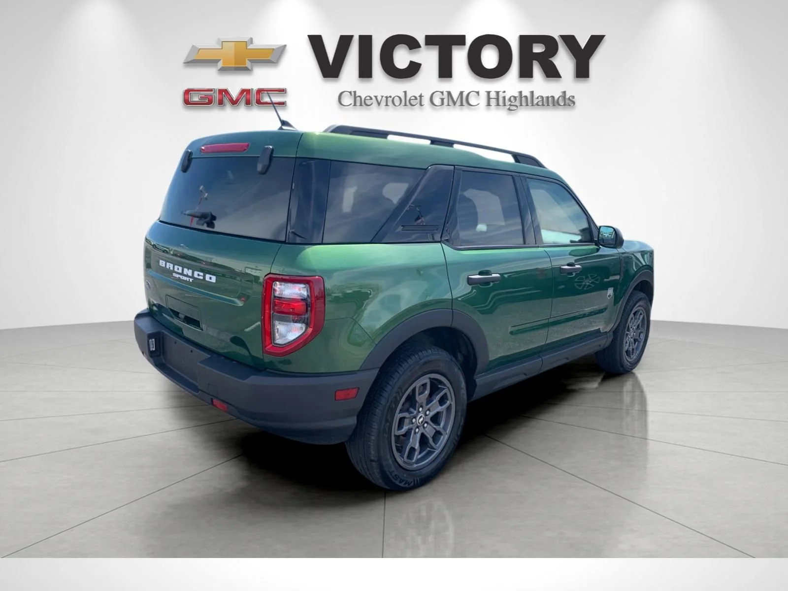 Used 2024 Green Ford Big Bend image 3