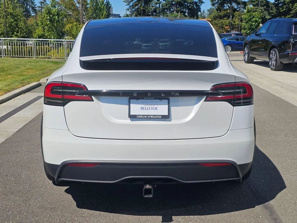 Used 2024  Tesla AWD image 4