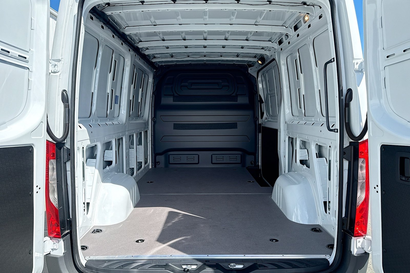 New 2026 Arctic White Mercedes-Benz  image 21