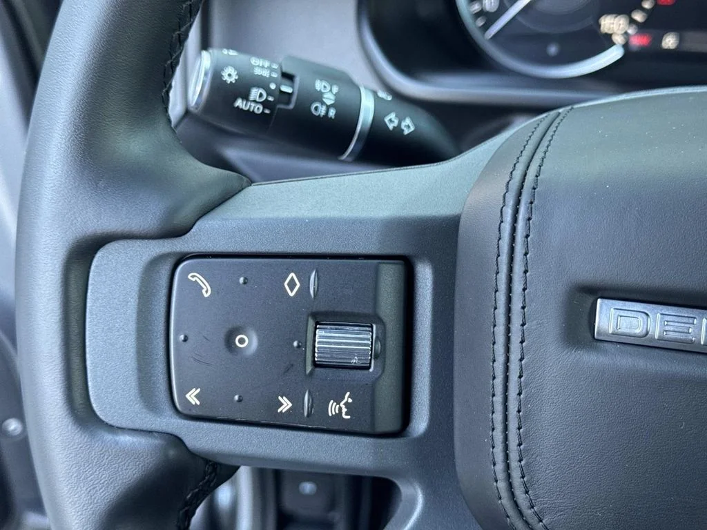 2023 Land Rover Defender X - Photo 27