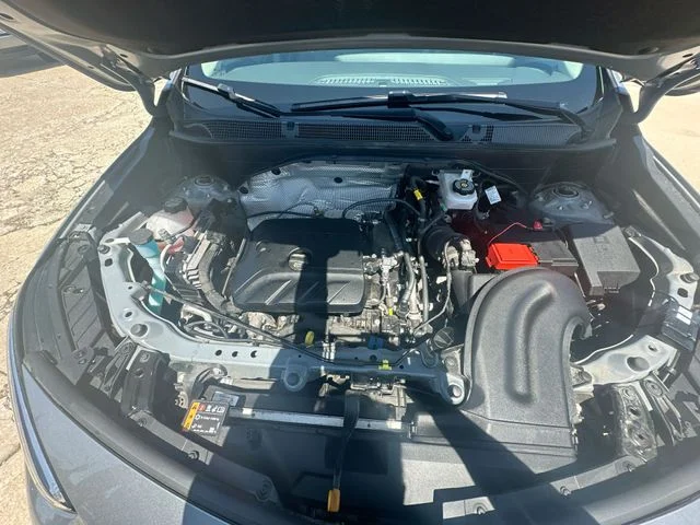 Used 2025 Gray Buick Preferred image 32