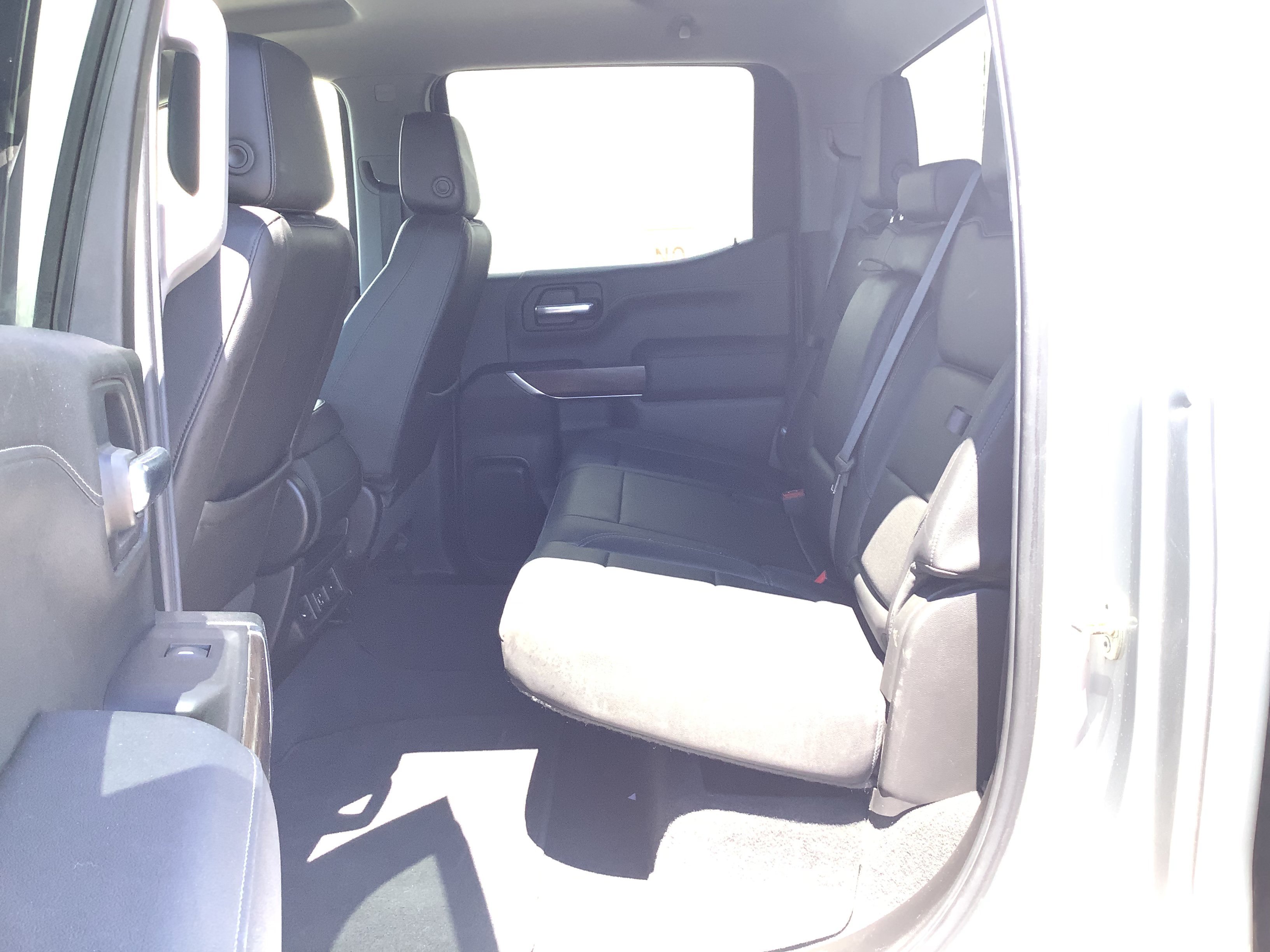 Used 2019 Silver GMC SLT image 8