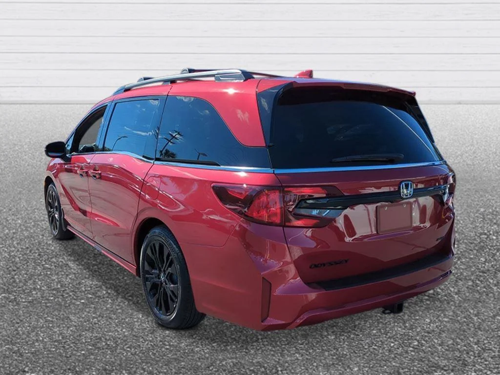 New 2026 Radiant Red Metallic II Honda Sport-L image 3