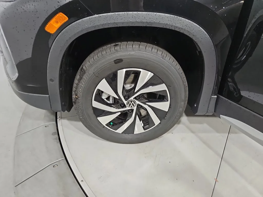 New 2026 Black Volkswagen 2.0T S image 25