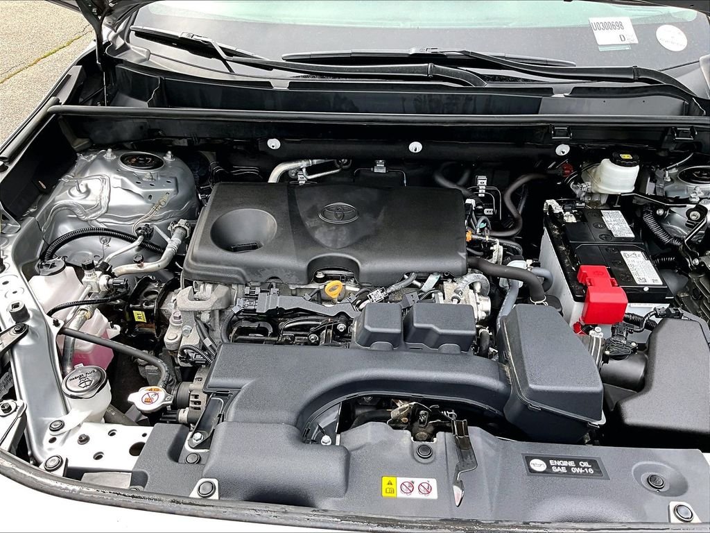 Certified Used 2024 Silver Toyota XLE image 28
