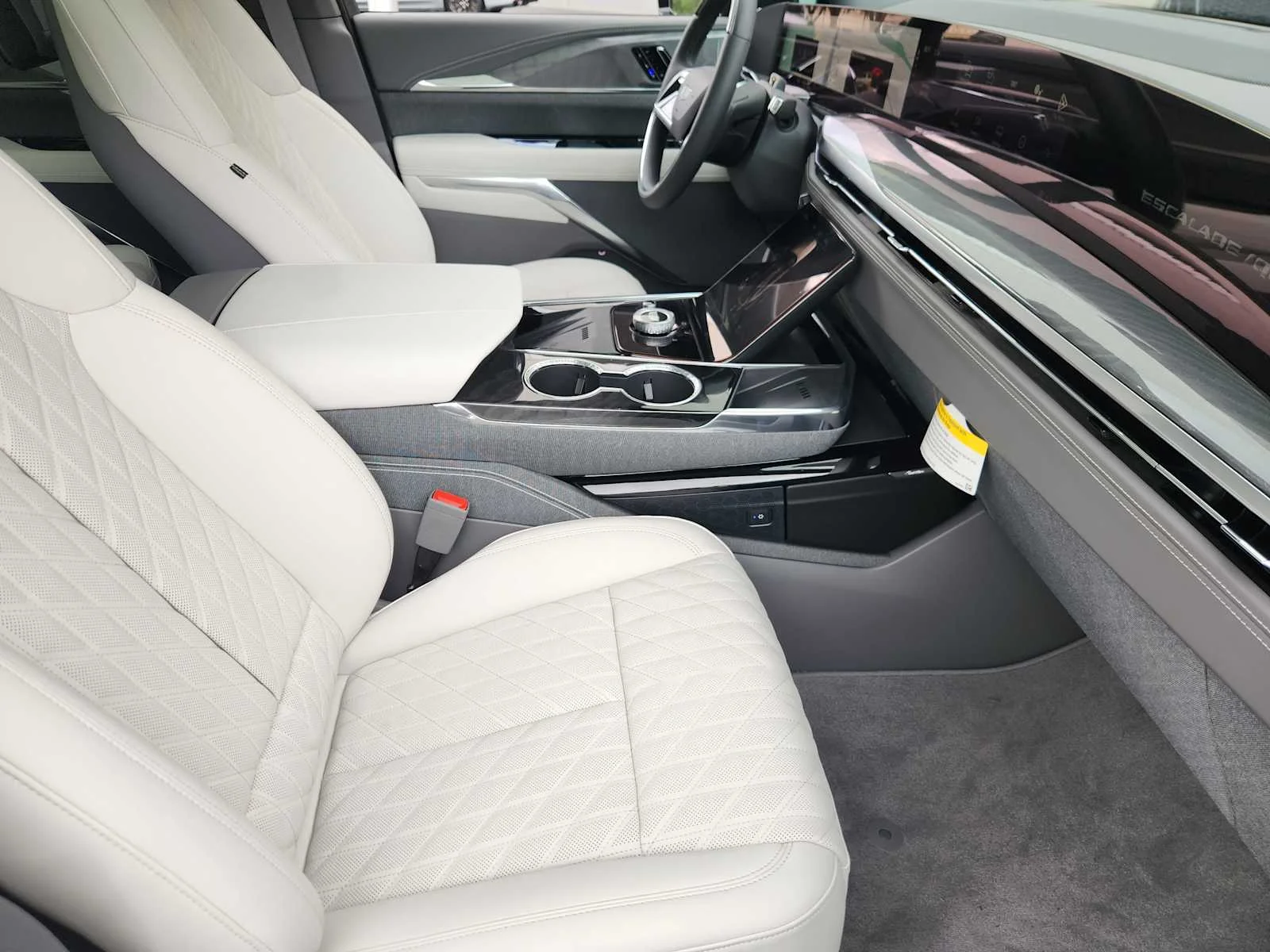 2026 Cadillac Escalade IQL Sport - Photo 9