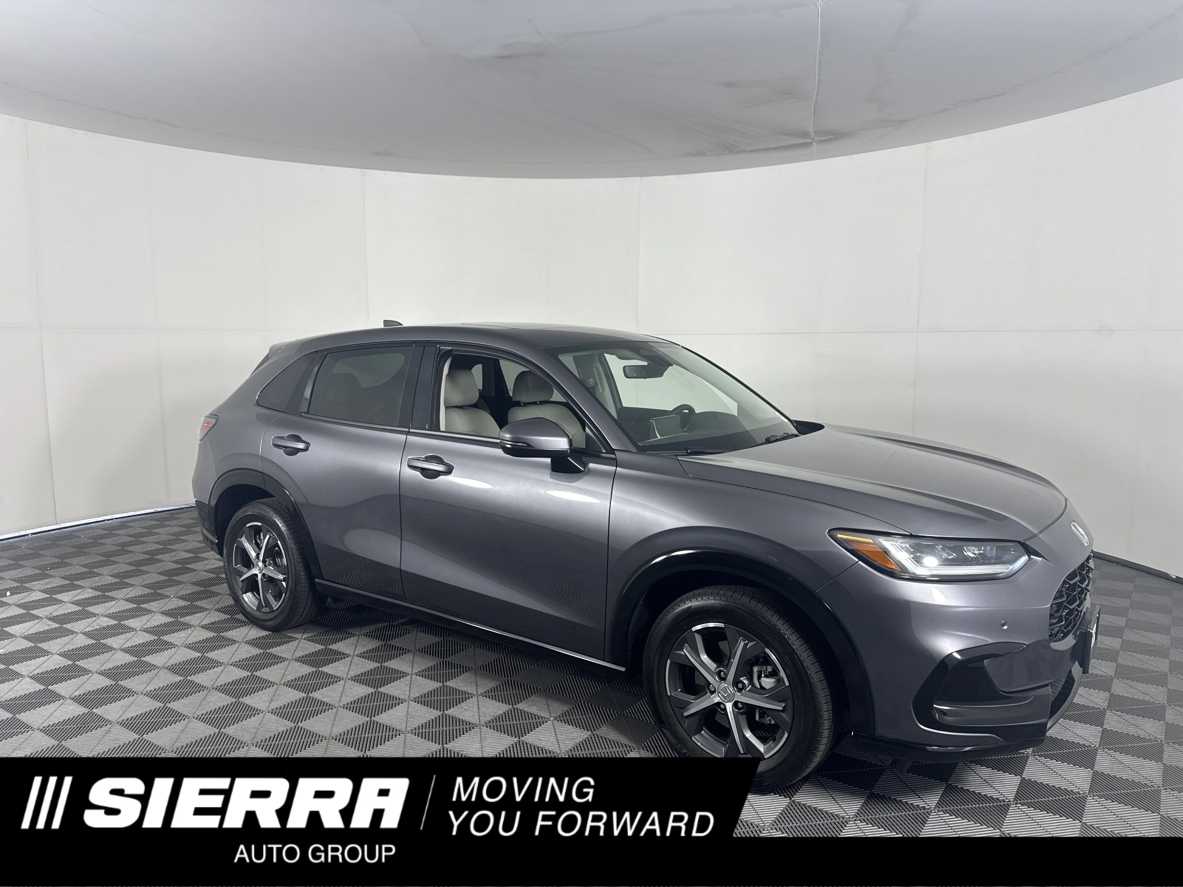 2024 Honda HR-V EX-L 2WD's photo