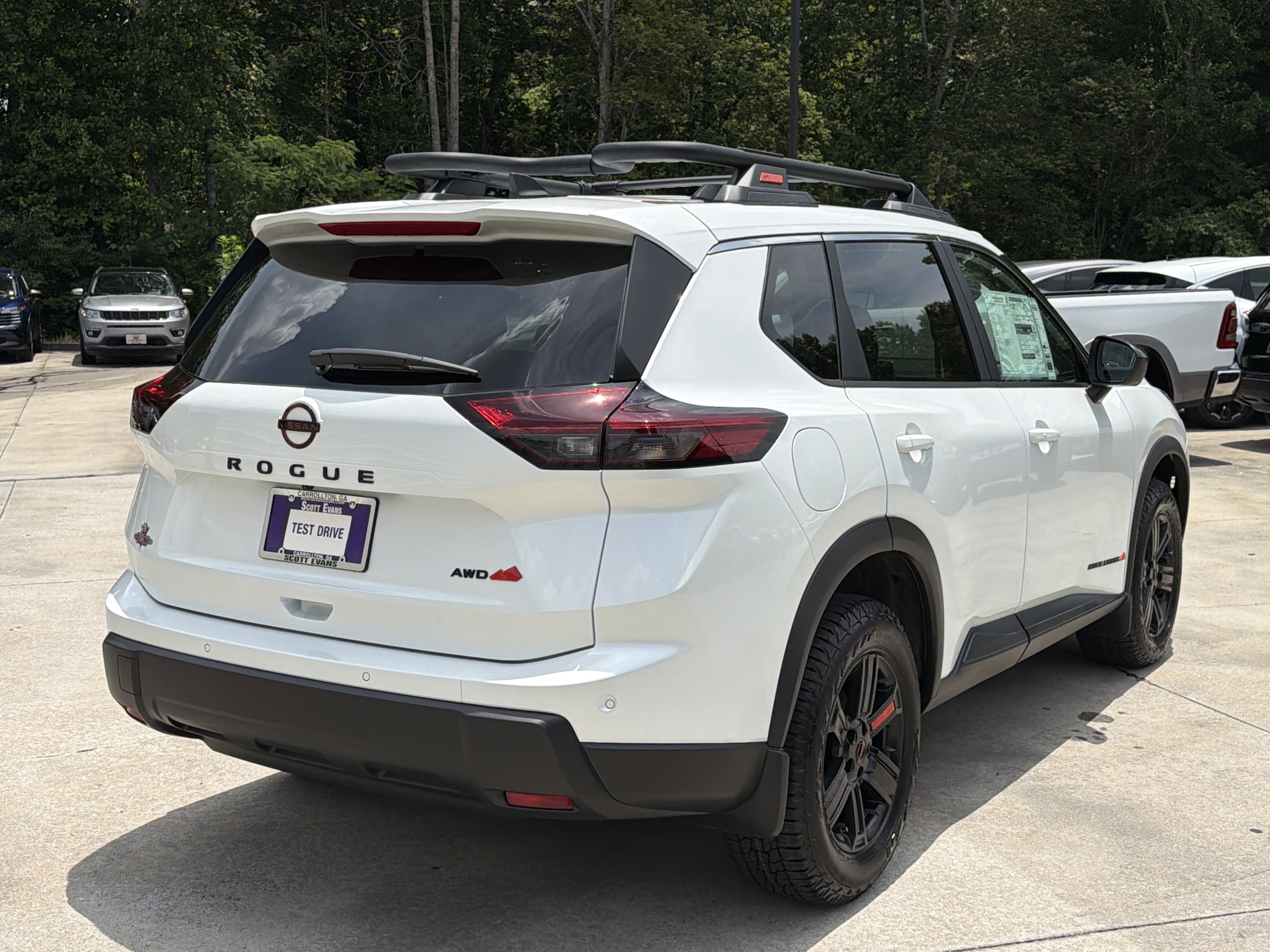 New 2026 Everest White Pearl Tricoat Nissan Rock Creek image 8