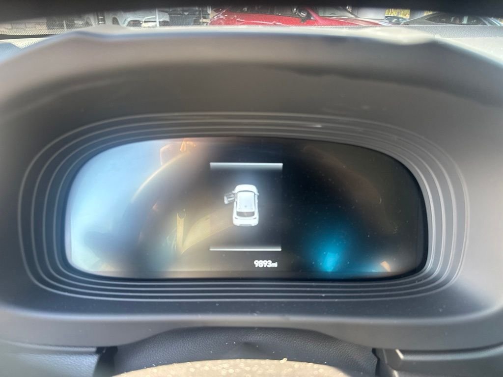 Used 2025 Gray Hyundai SEL image 8