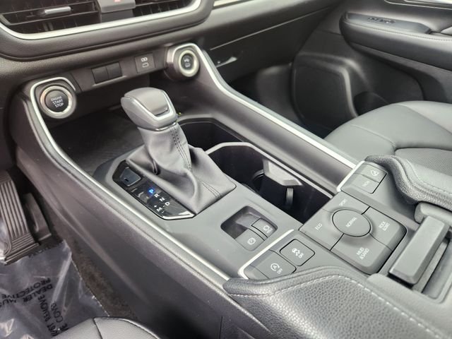 Used 2025 Black Toyota XLE image 27
