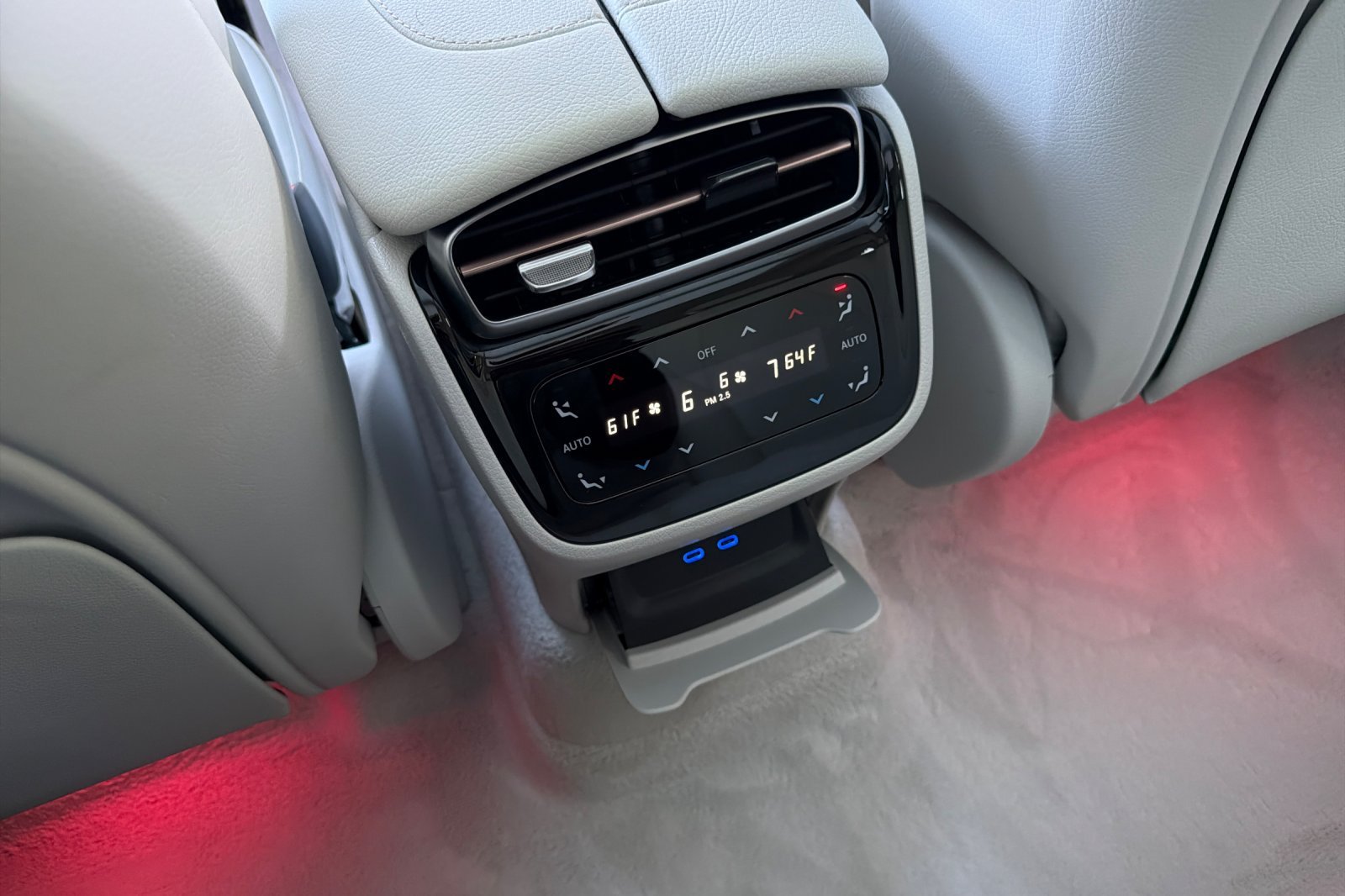 Certified Used 2024 White/off-white Mercedes-Benz AMG® Base image 27