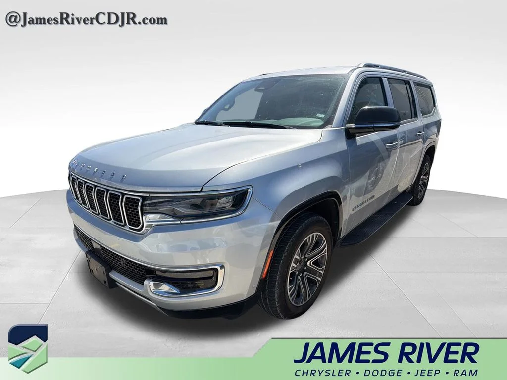 2024 Jeep Wagoneer L Series II 4WD's photo