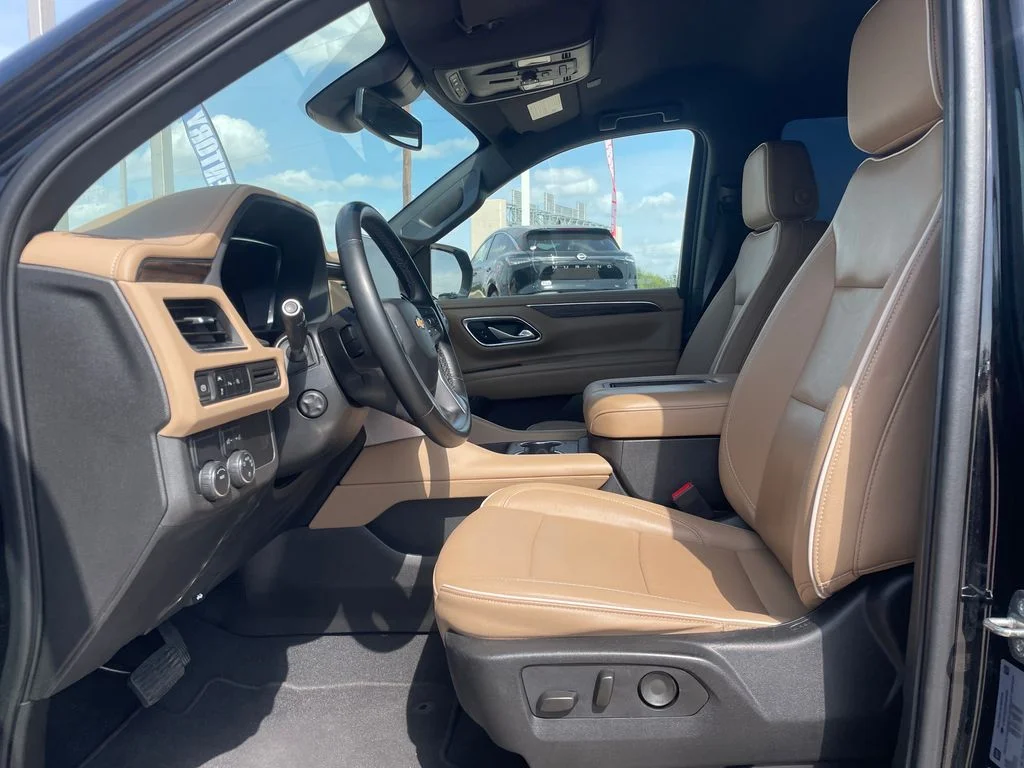 Used 2024 Black Chevrolet Premier image 23