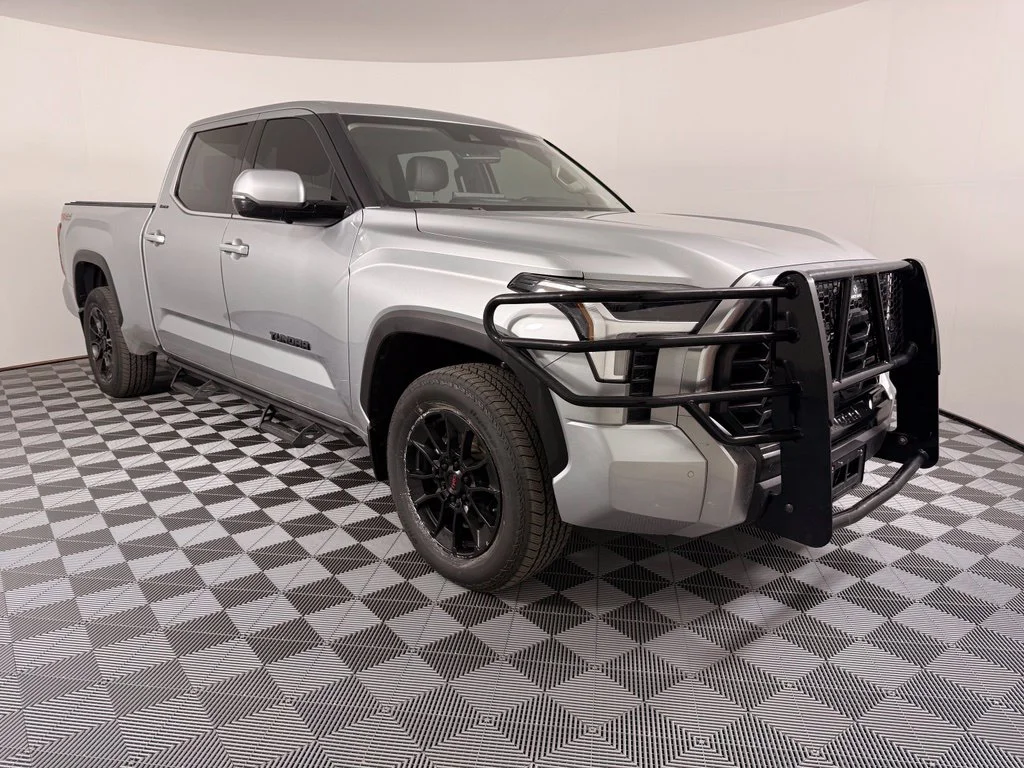 Used 2022 Silver Toyota Limited image 5