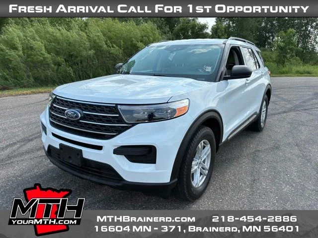 Used 2022 White Ford XLT image 4