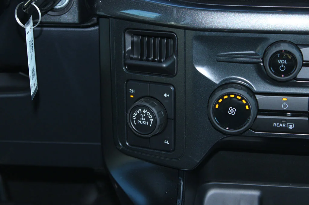 New 2026 Avalanche Ford STX® image 26
