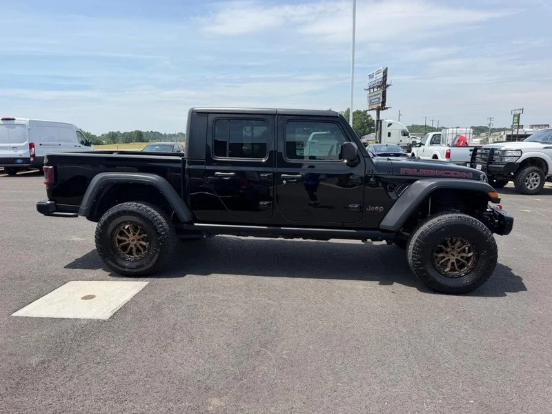 Certified Used 2023 Black Clearcoat Jeep Rubicon image 4