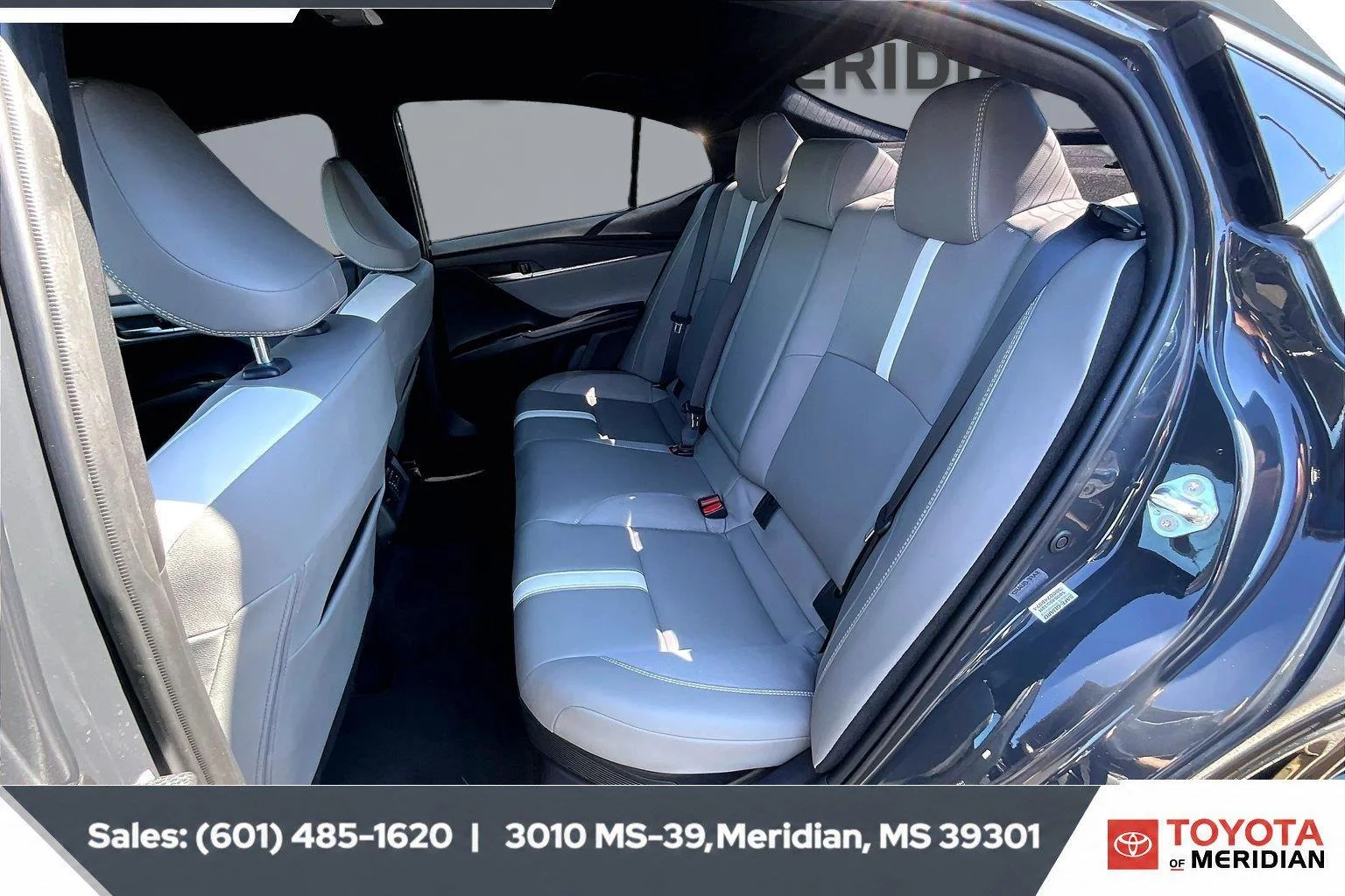 Used 2025 Underground Toyota SE image 19