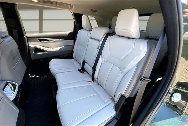 2027 INFINITI QX60 LUXE - Photo 26